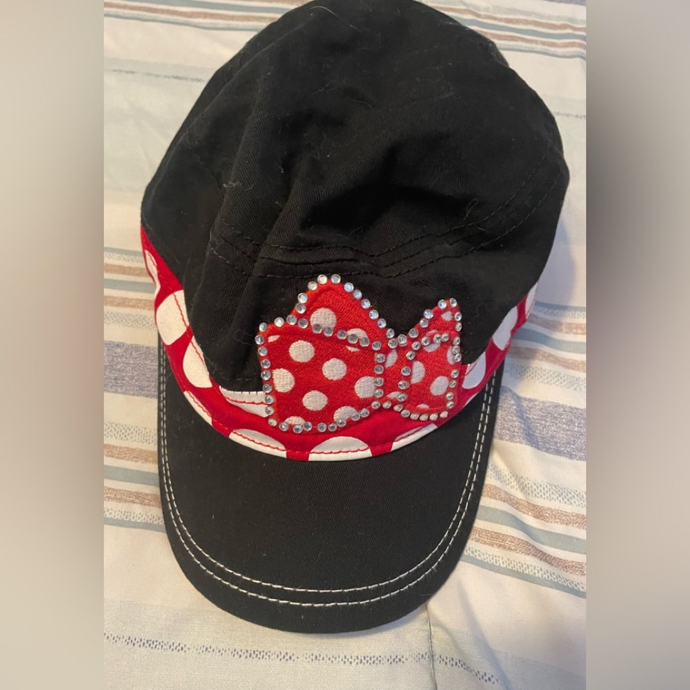 Disneyland hat in excellent condition